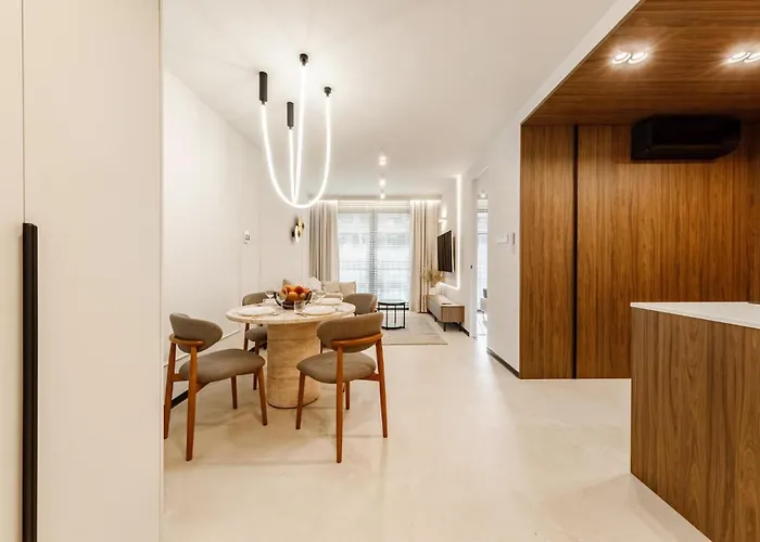 #wieniawska 11# By Ab Апартаменти *