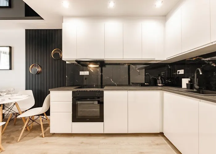 #wieniawska 11# By Ab Апартаменти