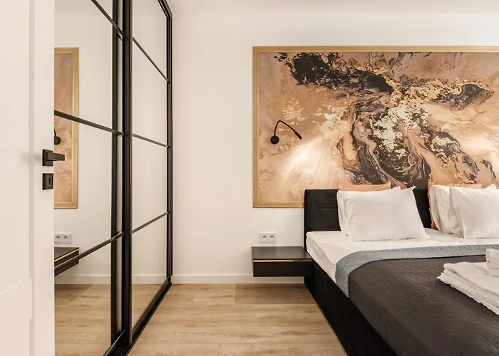 #wieniawska 11# By Ab Апартаменти *